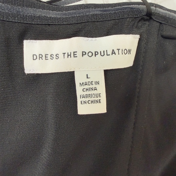 DRESS THE POPULATION - Jasmine Strapless Burnout Velvet Sheath Gown - Size Large - Picture 4 of 13